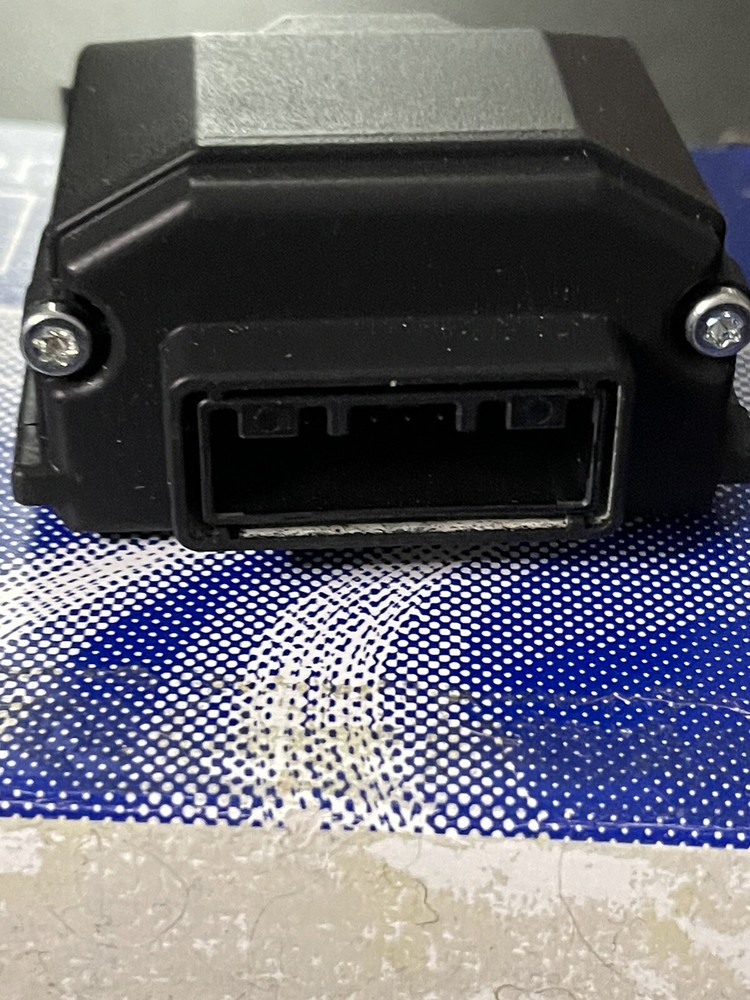 Genuine GM 84237650 Front View Camera