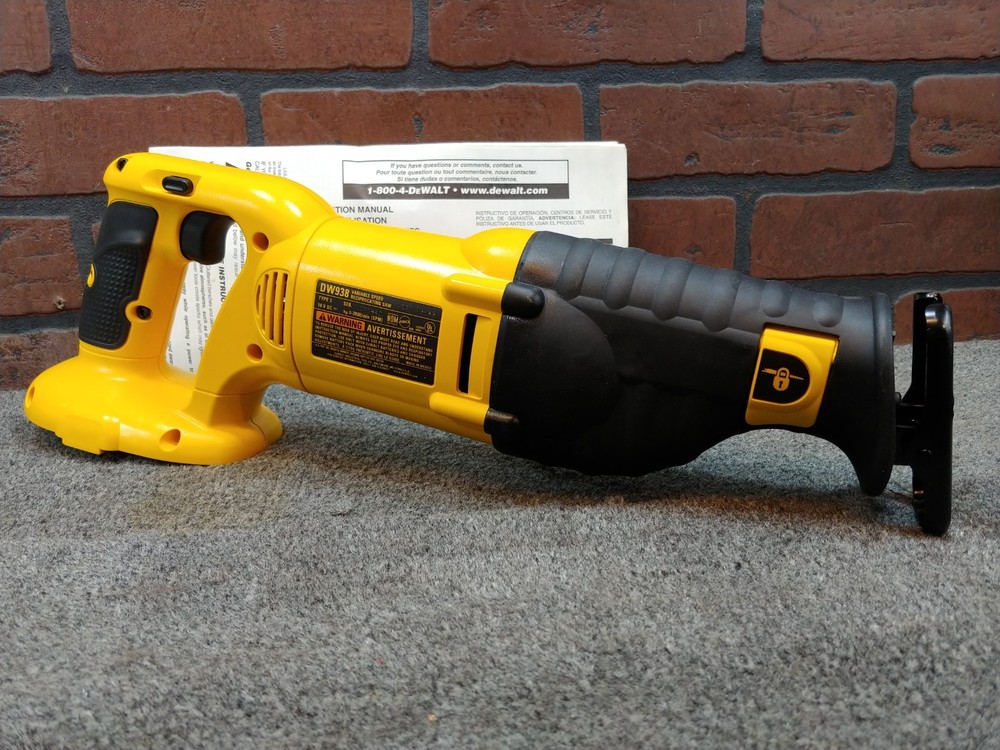 DeWalt DW938 18V Variable Speed Reciprocating Saw-***NEW***