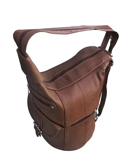 Roma Leathers Snap Buckle Lockable Convertible Backpack