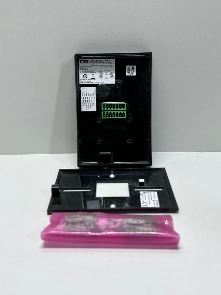 HID R40 TM Wall Switch Reader 920NTNTEK00000 | MultiCLASS SE | Access Control |