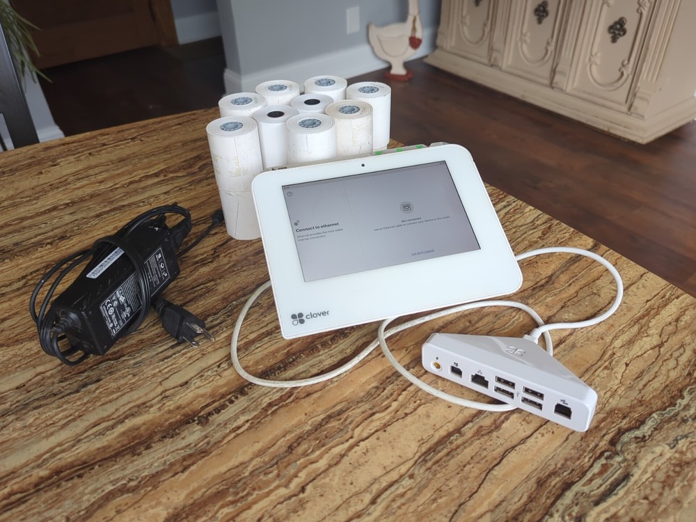 CLOVER Mini 2nd Generation C302U Credit Card Reader POS System W/ Extras!