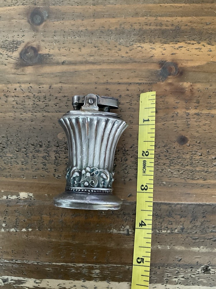 RONSON NEWPORT SILVER PLATED TABLE LIGHTER ART DECO