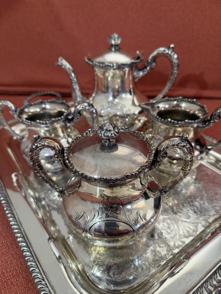 Providence Silver Plate Tea Set (5 pcs) BEAUTIFUL & VINTAGE!