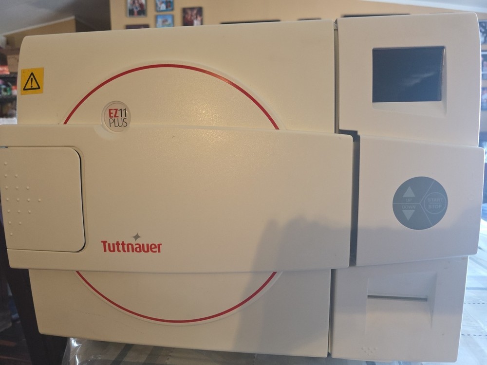 Tuttnauer EZ11PLUS Automatic Autoclave