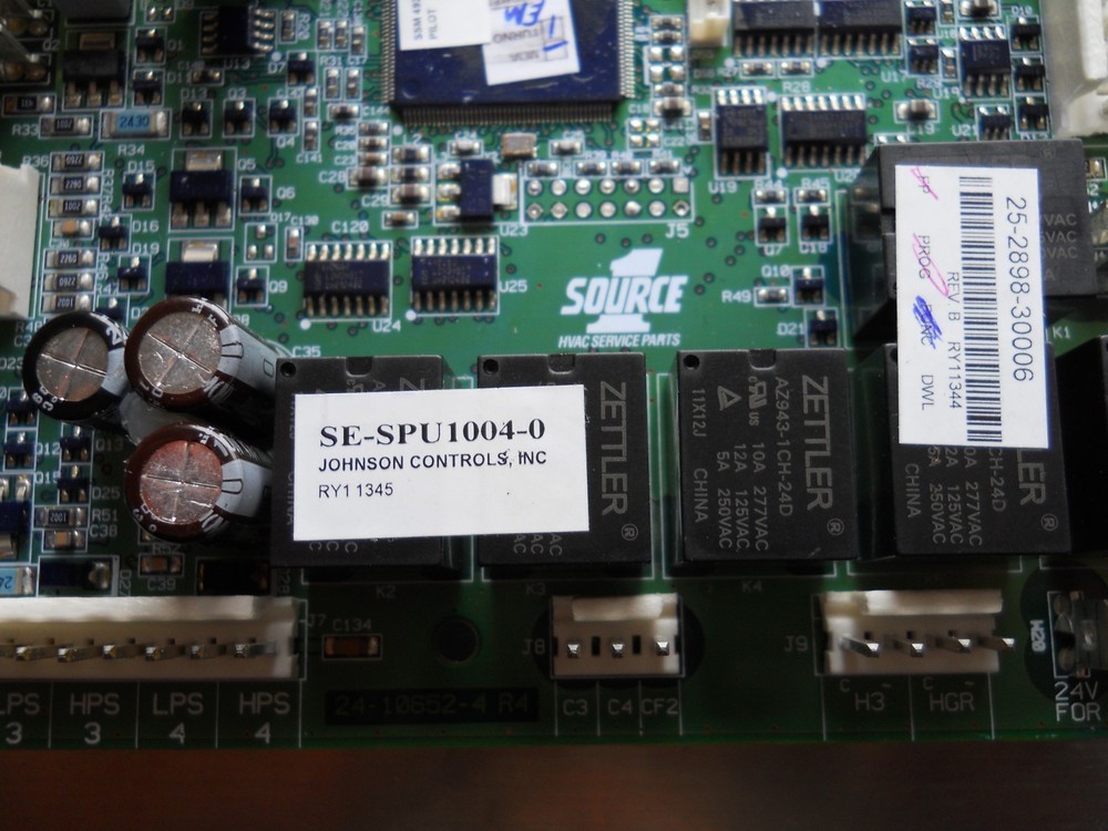 New OEM SE-SPU1004-0 Johnson Control Board