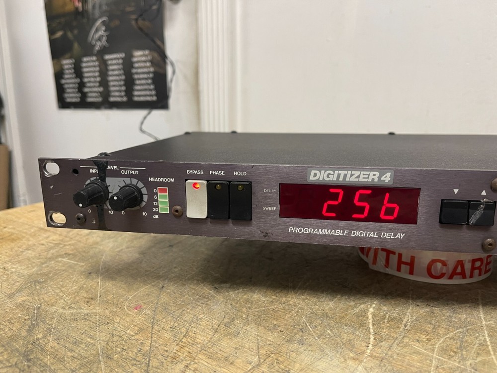 ADA Digitizer 4 Programmable Digital Delay