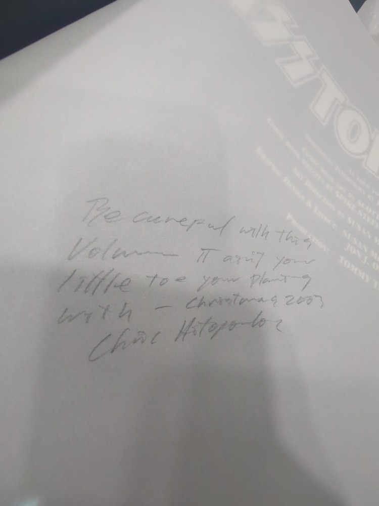 KISS Book KISSTORY USED Nice Ships Free DRGLAS