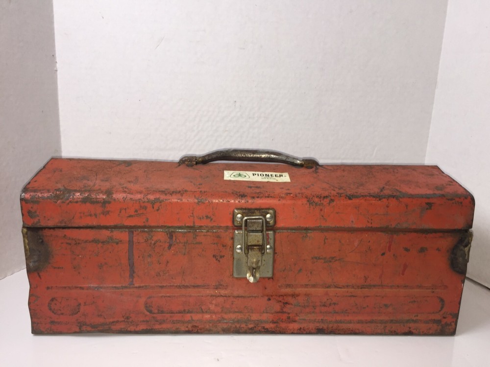 Vintage Toolbox Tool Box With Tray Solid Red FULLY FUNCTIONAL Extra Storage Auto