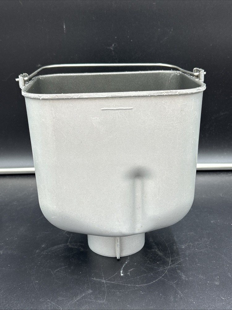 Breadman TR444 Bread Maker Pan with Paddle for TR333 TR444 Replacement Pan