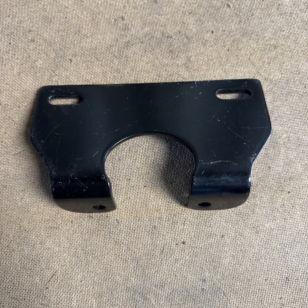 MOUNTING BRACKET FOR AD9 AIR DRYERS NEW