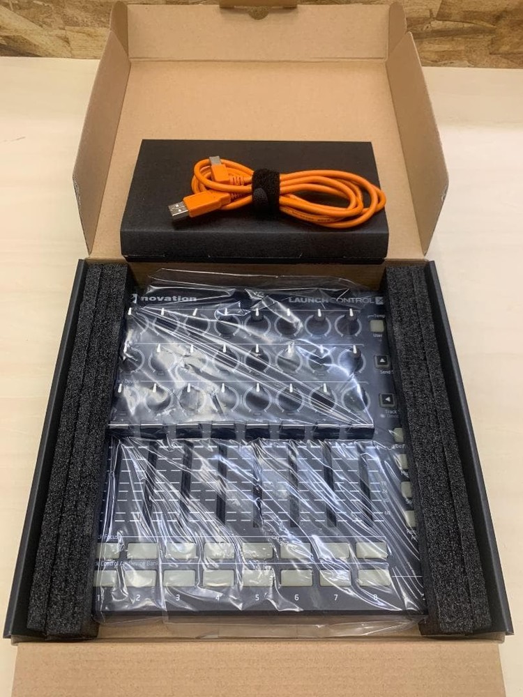 Novation Launch Control XL MK2 MIDI DJ Controller Live Performance USB Manual