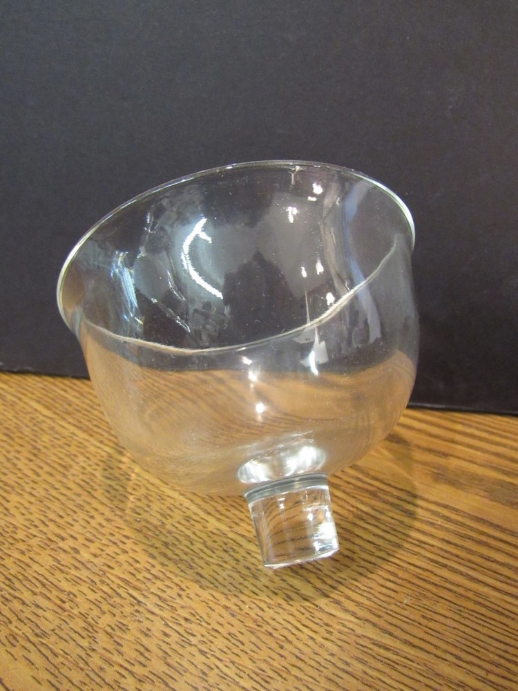 VINTAGE PILGRIM SILVER SILVERPLATE SHELL SERVING DISH (EZS001589)