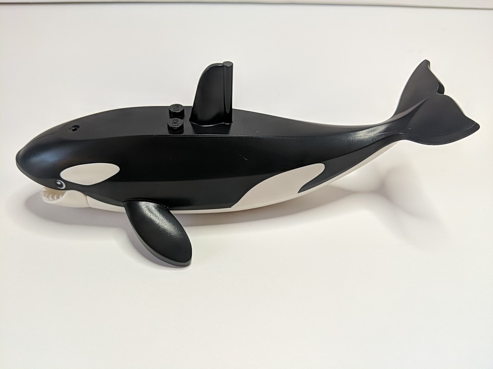 Lego Killer Whale. Orca.