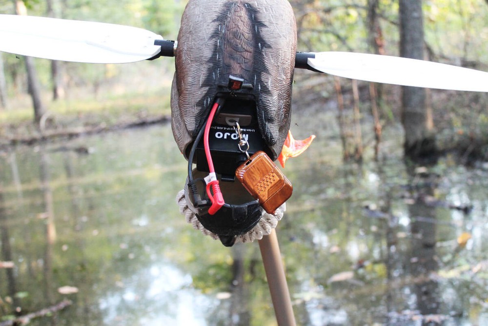 Mojo Outdoors Mallard Drake Decoy Remote