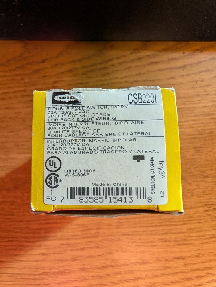 HUBBELL CSB220I / CSB220I (NEW IN BOX)