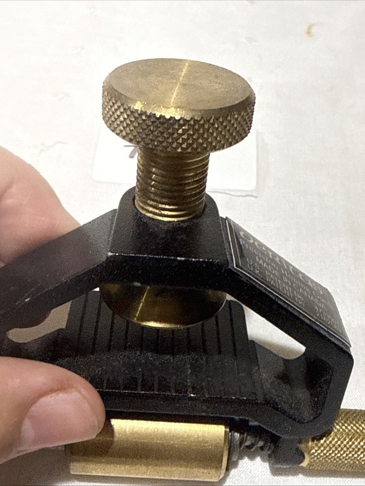 Veritas Precision Honing Guide – Made in Canada – Woodworking Tool