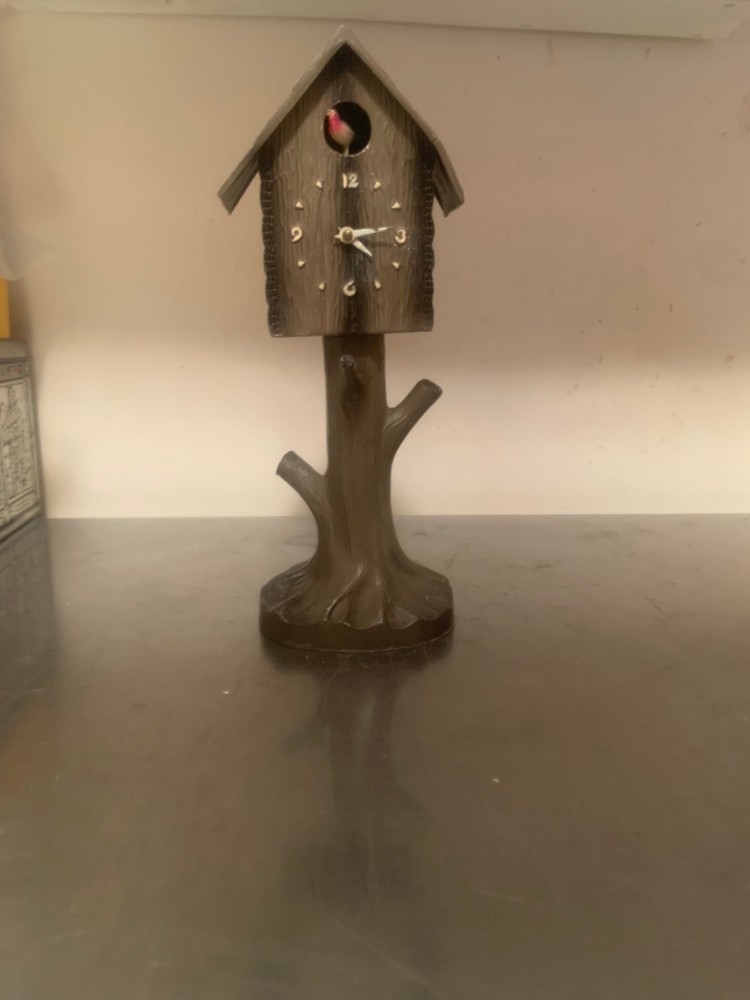 Bird in a Tree House Clock - BEx o5