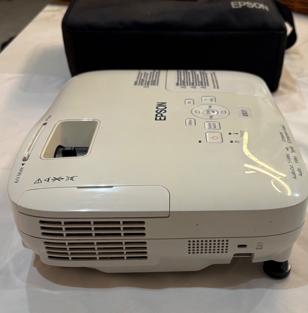 Epson LCD EX31 H309A Multimedia Projector | Used