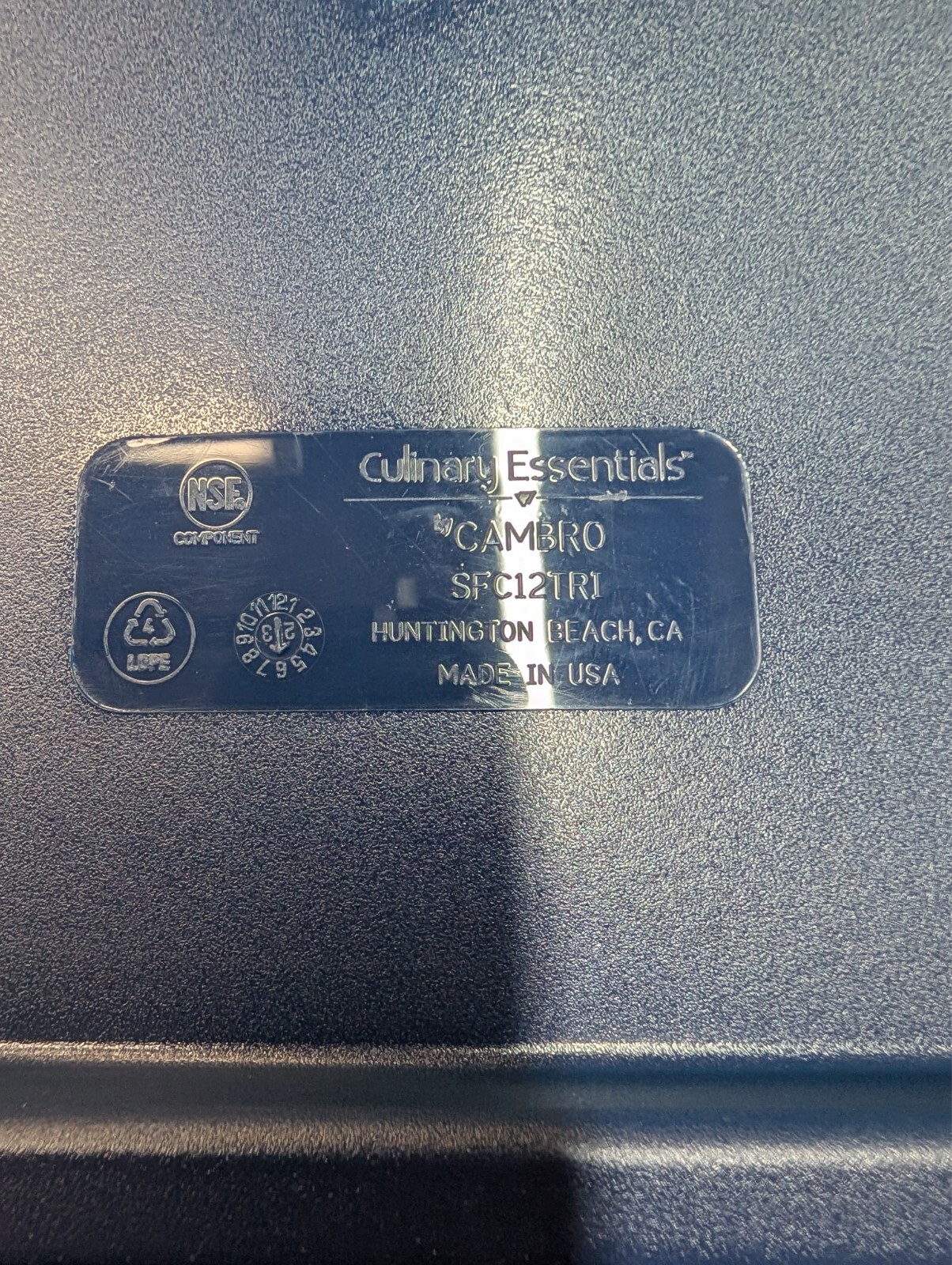 Lot of 15 Cambro SFC12 Lid, Square, 12/18/22 QT