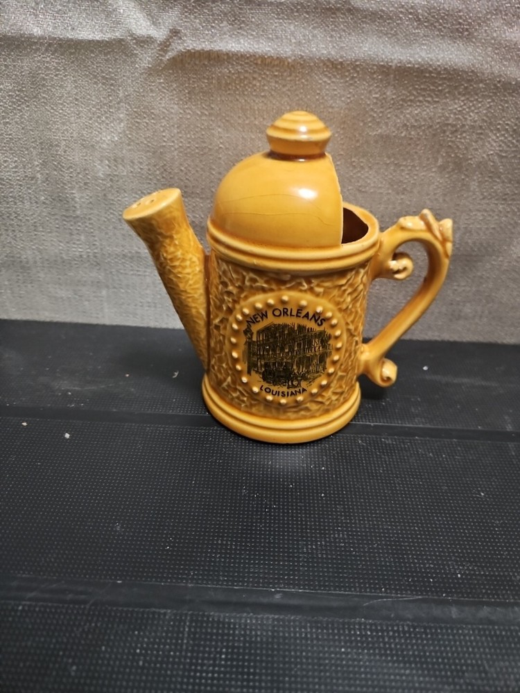 Ceramic Coffee Creamer 'New Orleans'