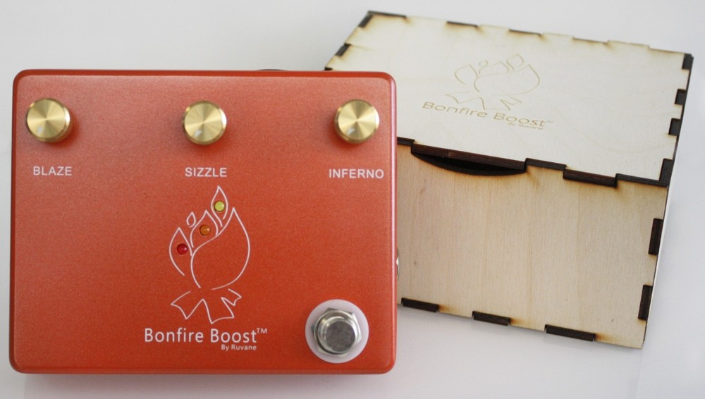 Bonfire Boost Clean Boost Guitar Pedal-W/Overdrive gain setting