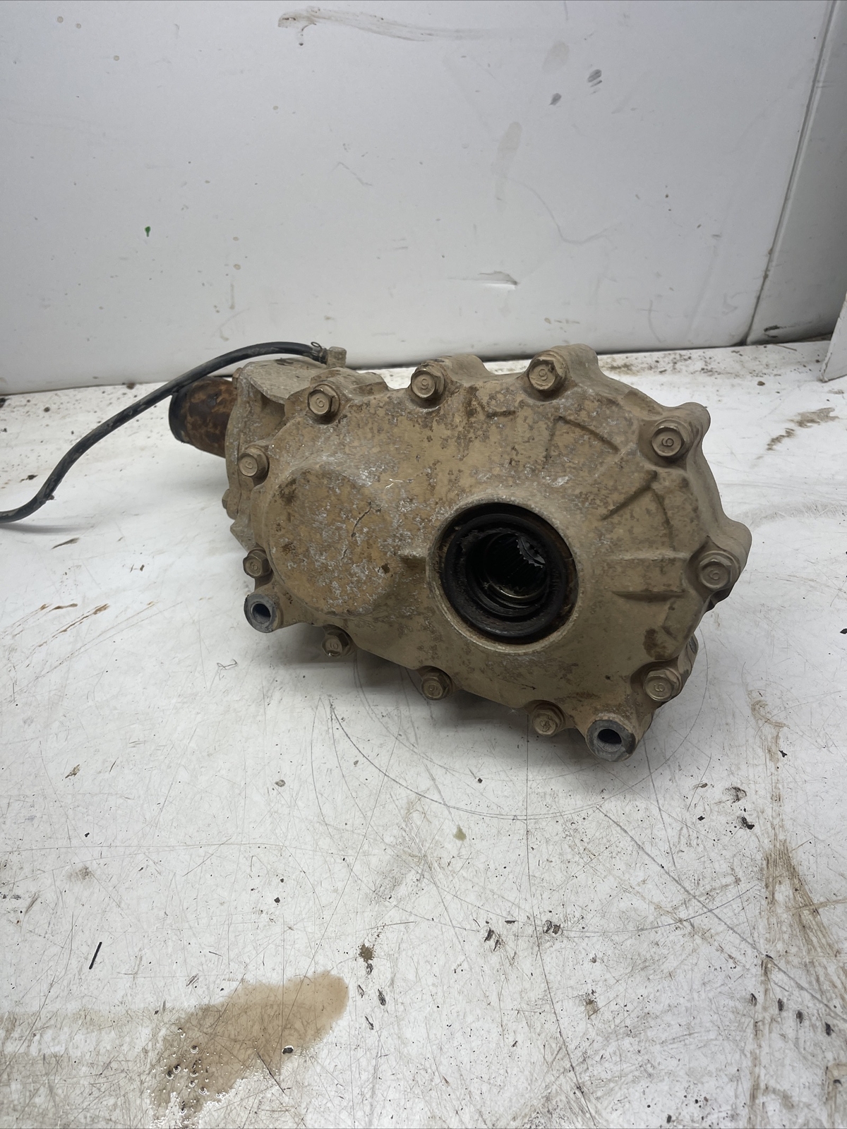 Yamaha 09-14 Grizzly 550 700 Rear  Differential Diff Gearbox Assembly