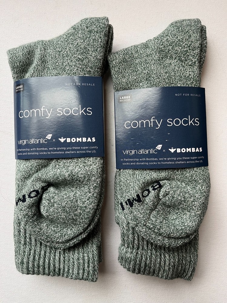 2 Pairs Virgin Atlantic Bombas Comfy Socks Large Green New with tags
