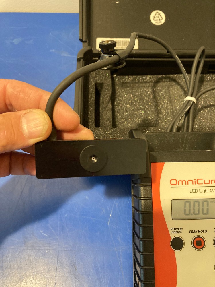 15140 Lumen Dynamics LM2011 & LS100 omnicure LED light meter