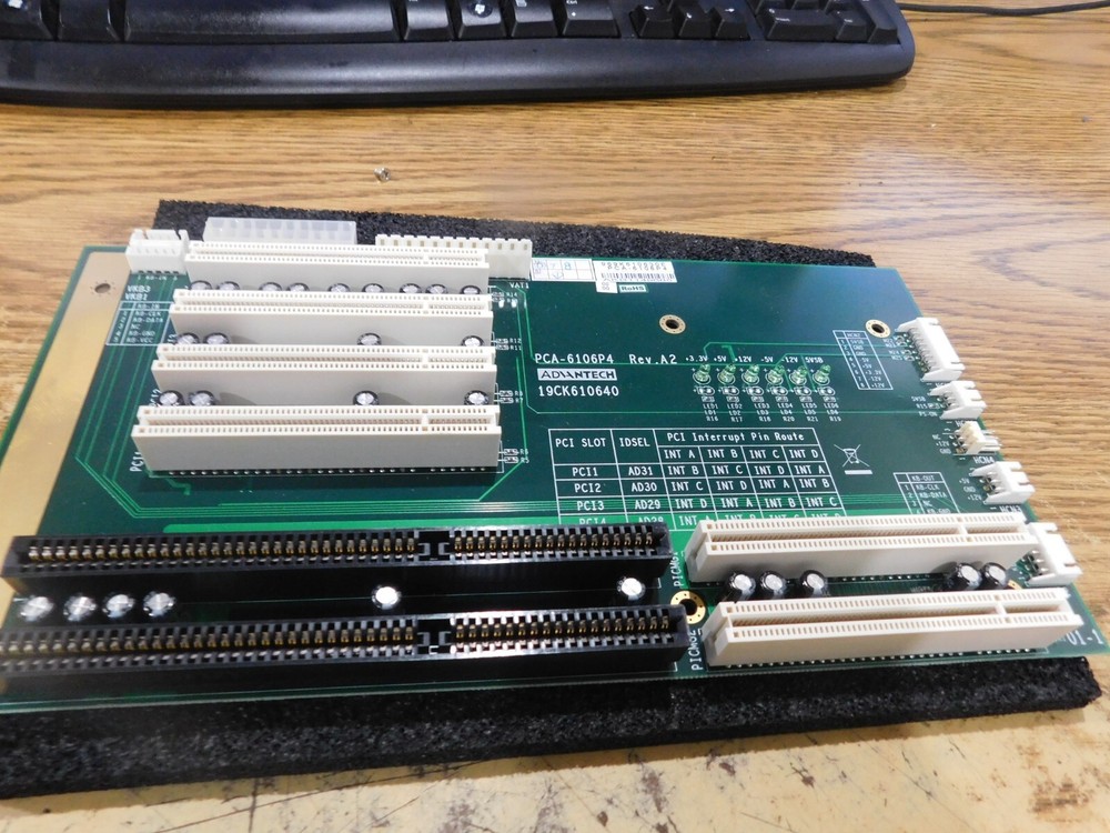 Advantech Model: PCA-6106P4 Backplane Board.  Rev. A2