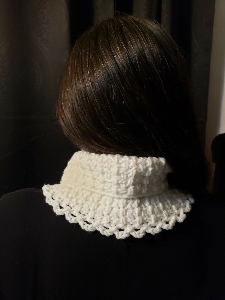 White round crochet neckwarmer/ scarf .