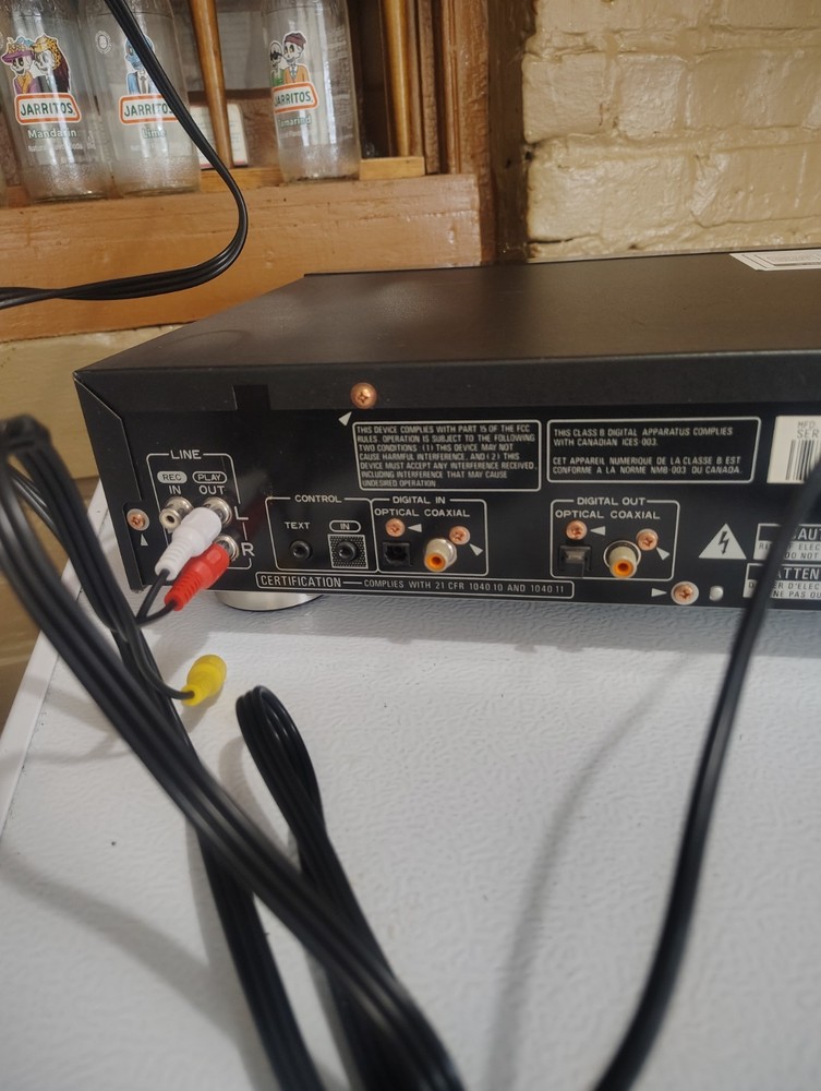 Fisher MC-723 AM/FM Stereo Cassette Record Player Tested Read turneable no work