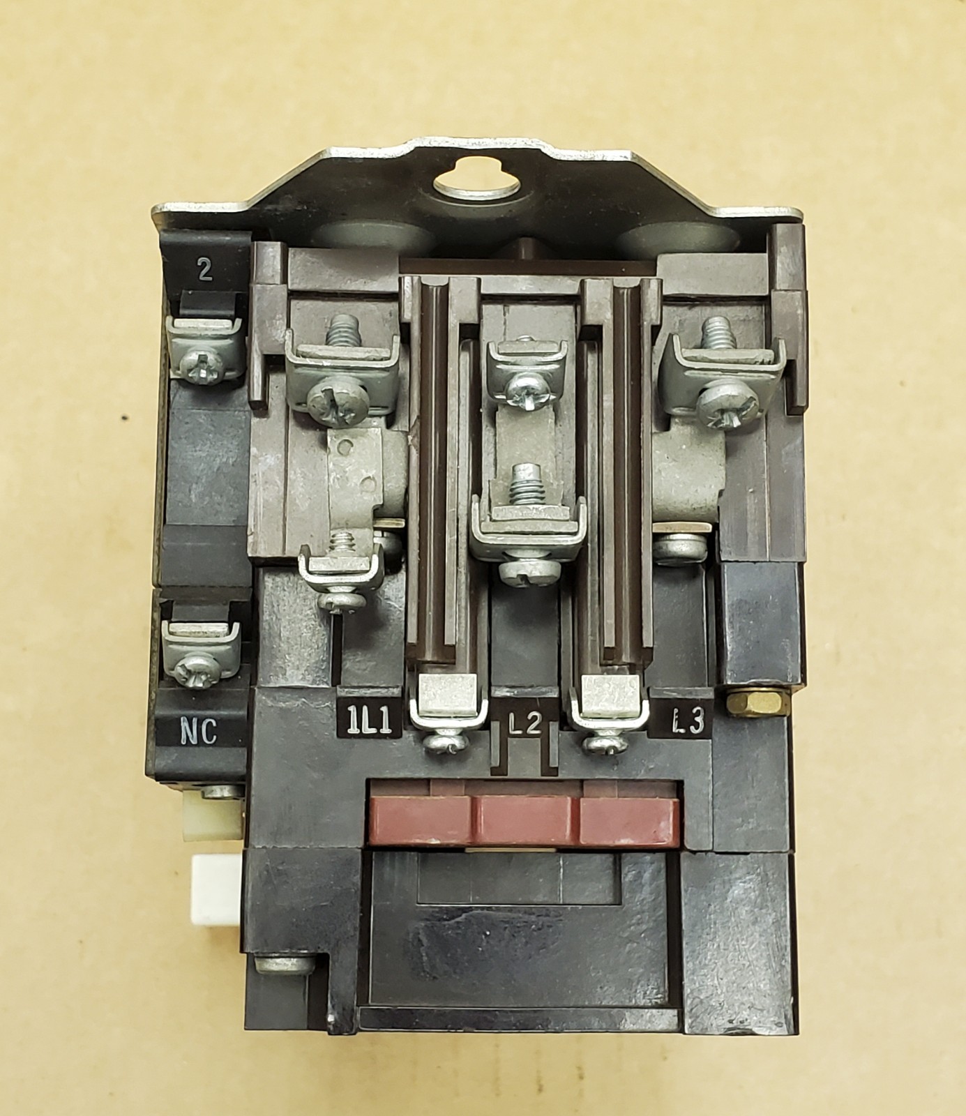 Cutler Hammer A10CN0 Size 1 Motor Starter w/ 120VAC Coil & Overload - NEW