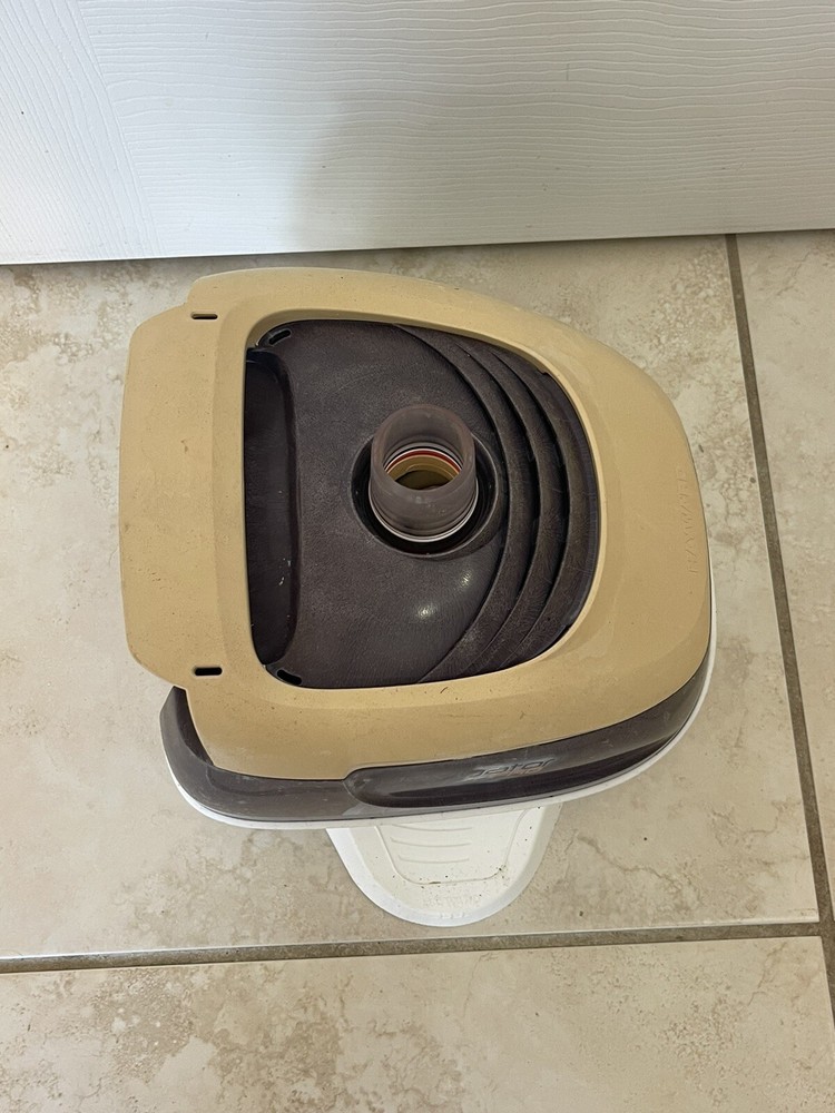 Hayward 925ADC Navigator Pro Automatic Suction Pool Cleaner