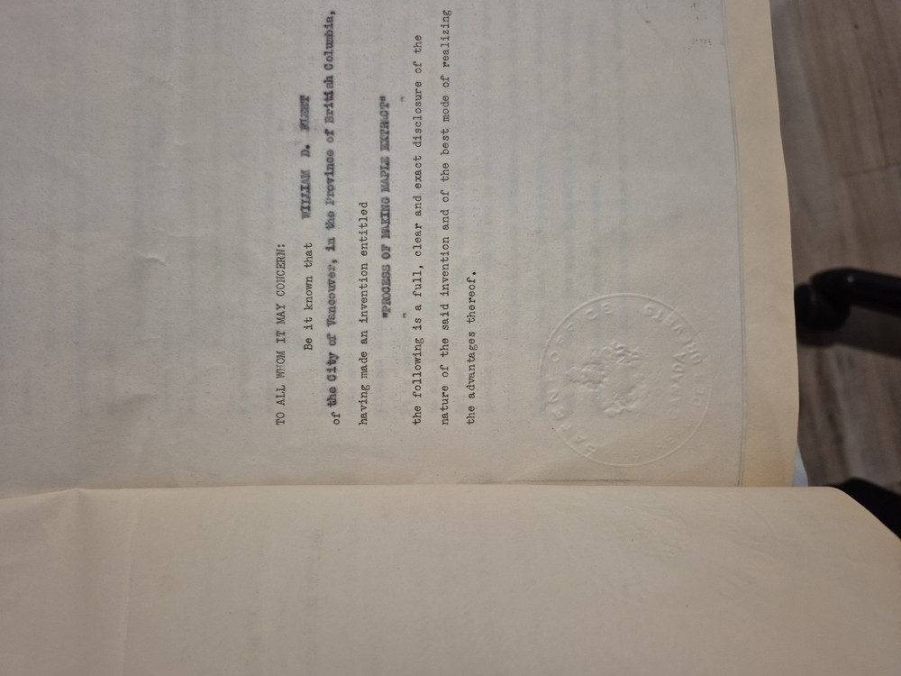 PATENT PAPERWORK for MAPLE EXTRACT - 1952 - 6650