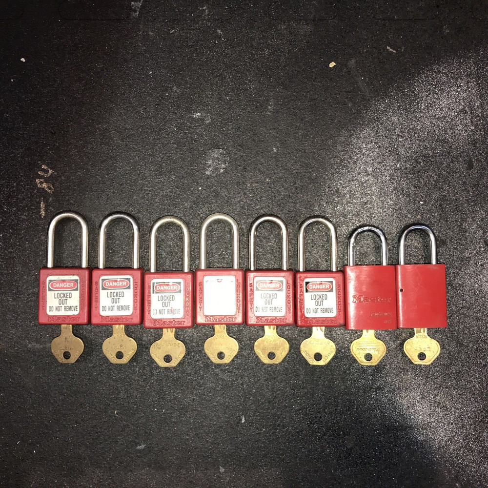 8 Danger Master Padlocks With American Lock Extension Accessory With Key
