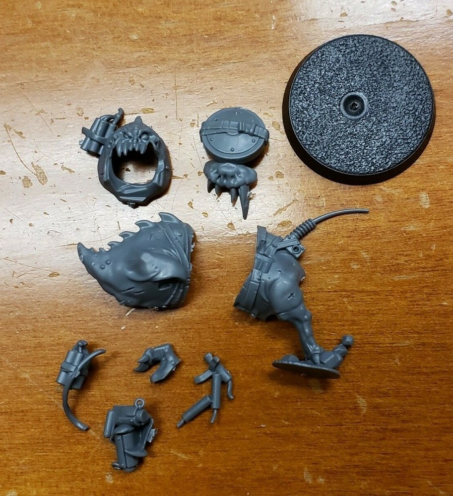 Warhammer 40k Ork Bits Kommando Bomb Squig w Explosives
