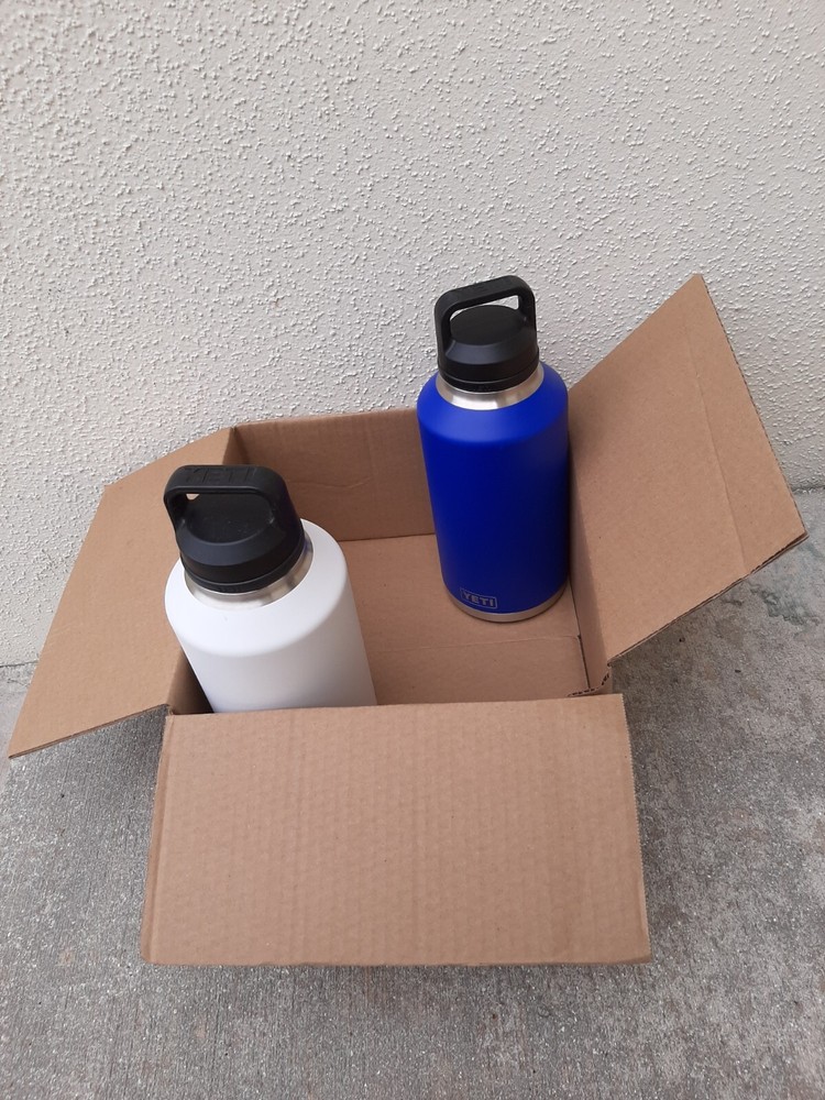 Yeti 64oz Bottles Assortment Box