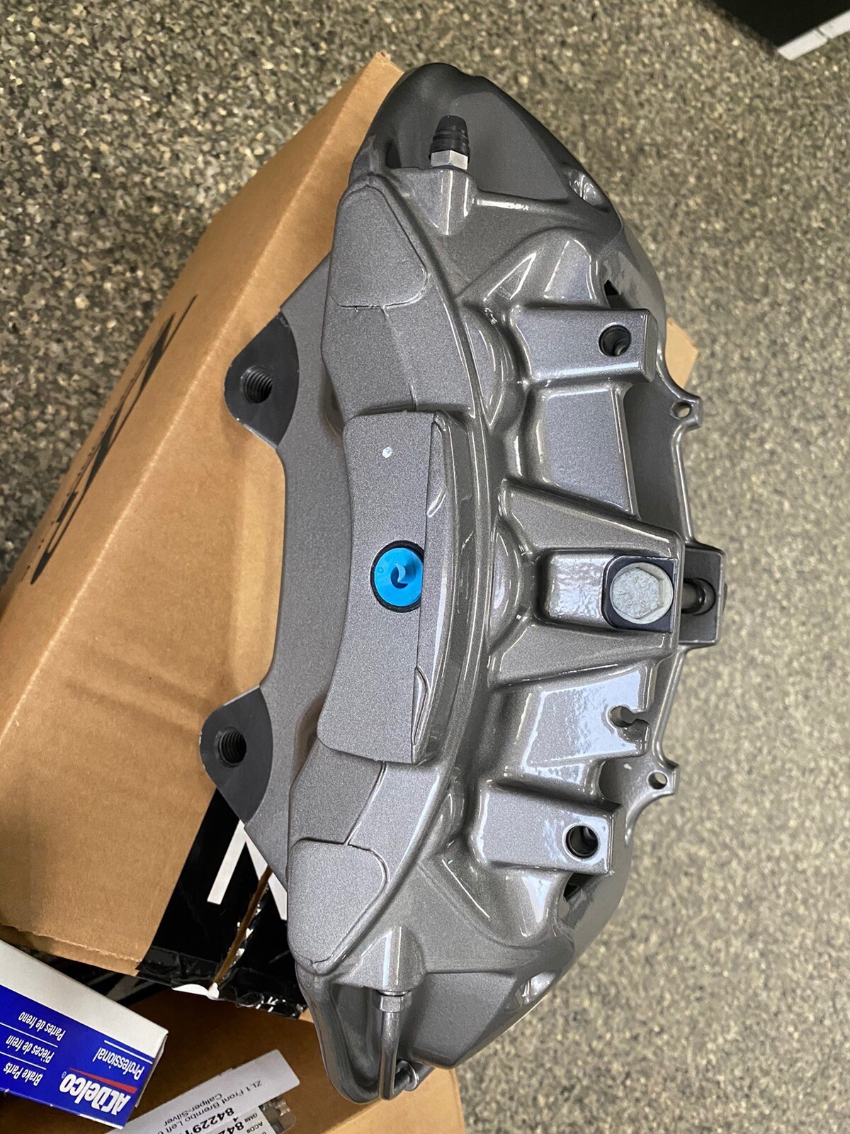 2016+ Chevy Camaro ZL1 Brembo Front 6 Piston Brake caliper Upgrade Kit