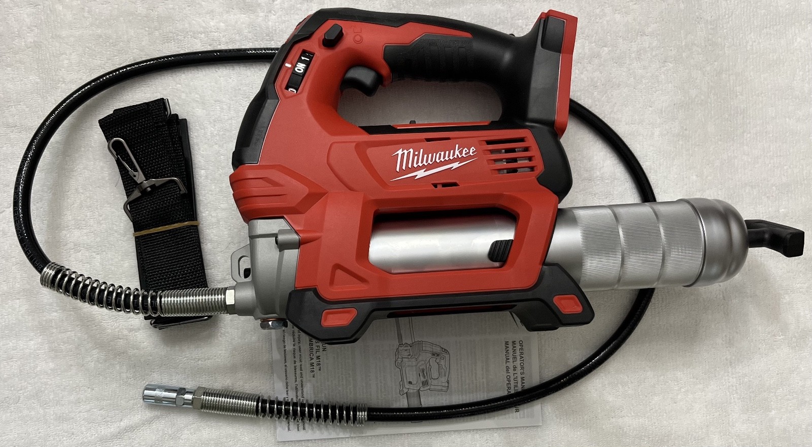 New Milwaukee 2646-20 M18 18V 18 Volt Li-ion Cordless Grease Gun Bare Tool