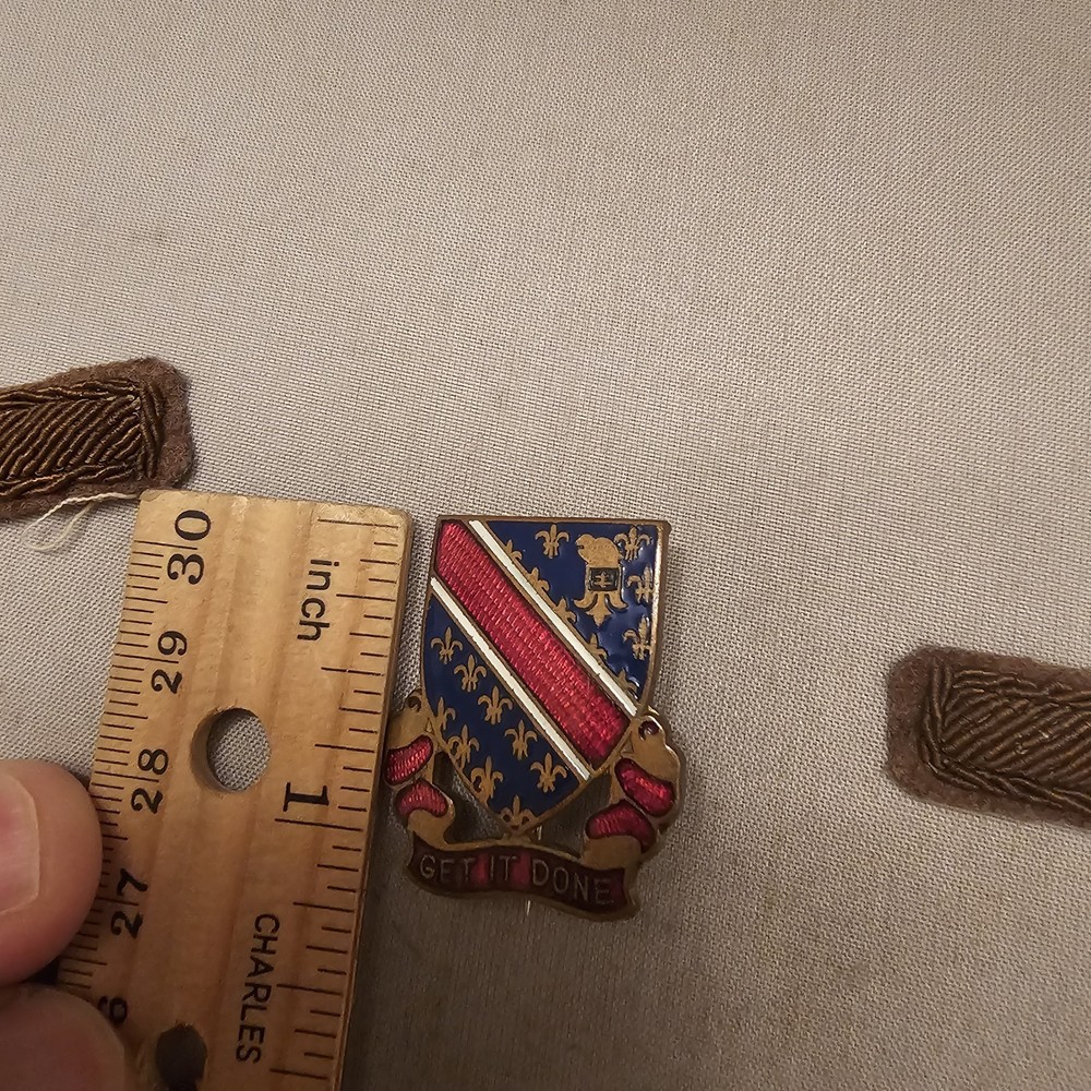 WW2 US Army 110th Engineer Pin Unit Crest Get It Done with Two Adddition Pieces
