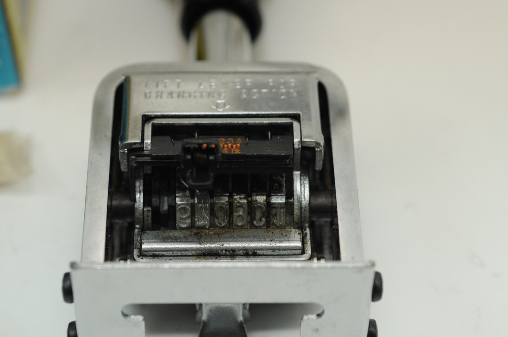 Vintage Globe Automatic Numbering Machine Model 10