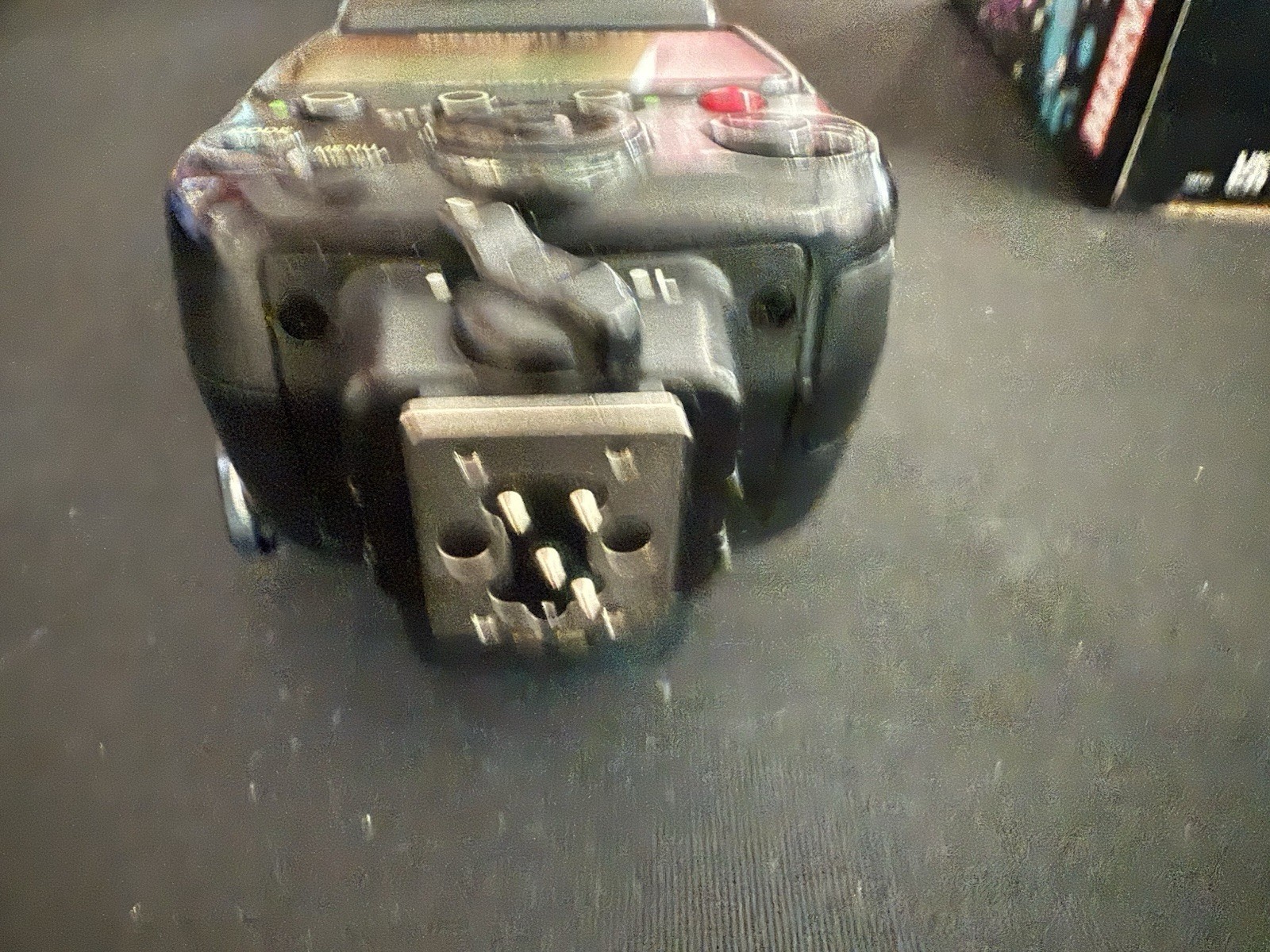 Nikon SB-910 Speedlight Flash for Nikon Digital SLR Cameras Shoe Mount