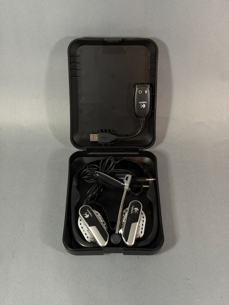 Logitech H555 USB 2.0 Behind-the-Head Foldable Stereo Headset w/ Case