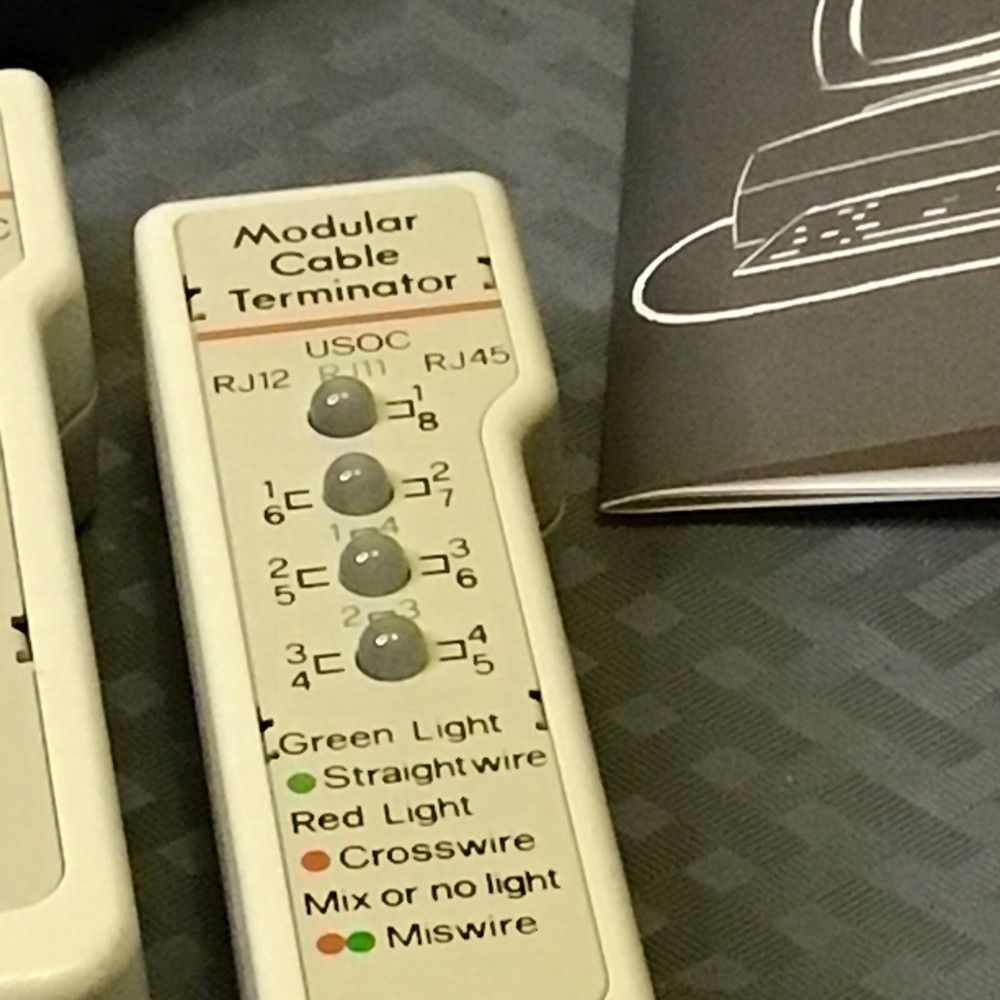 Intellinet Multifunction Cable Tester Multi-Network Terminator