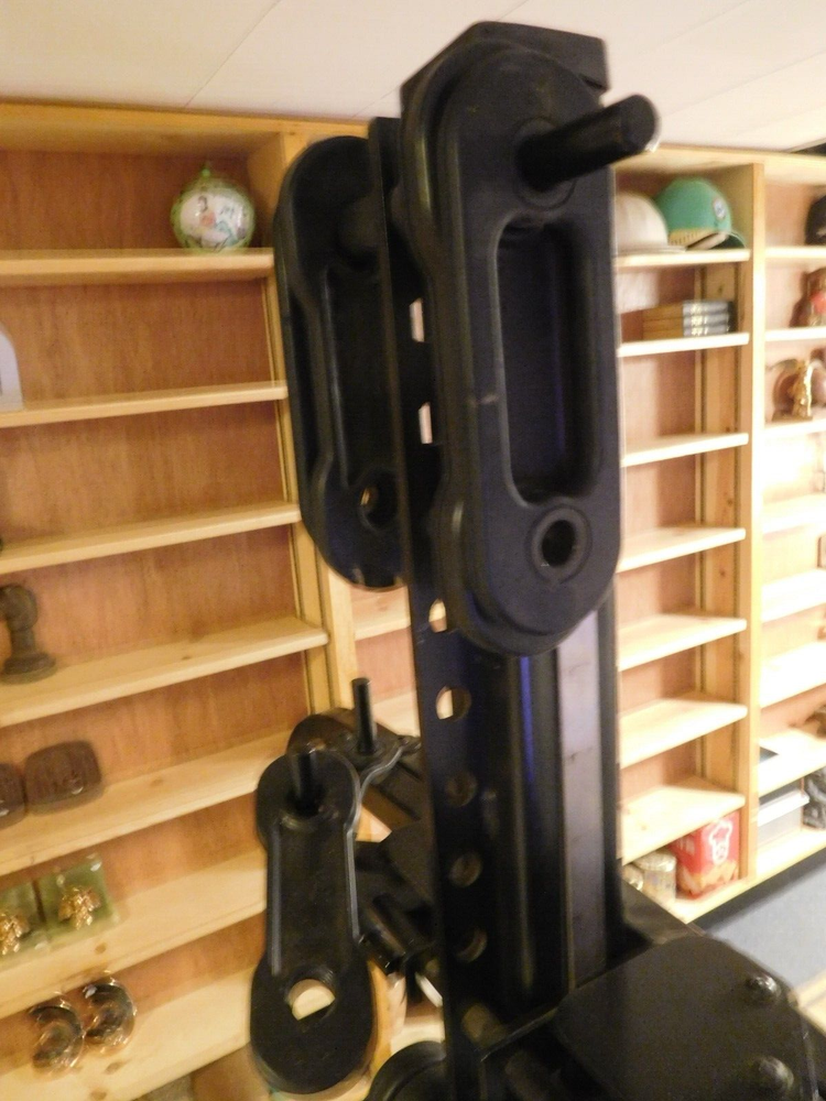 Classic Soloflex in Nice Condition Leg/Pull-Up 13 Bands & Additional Weight Set