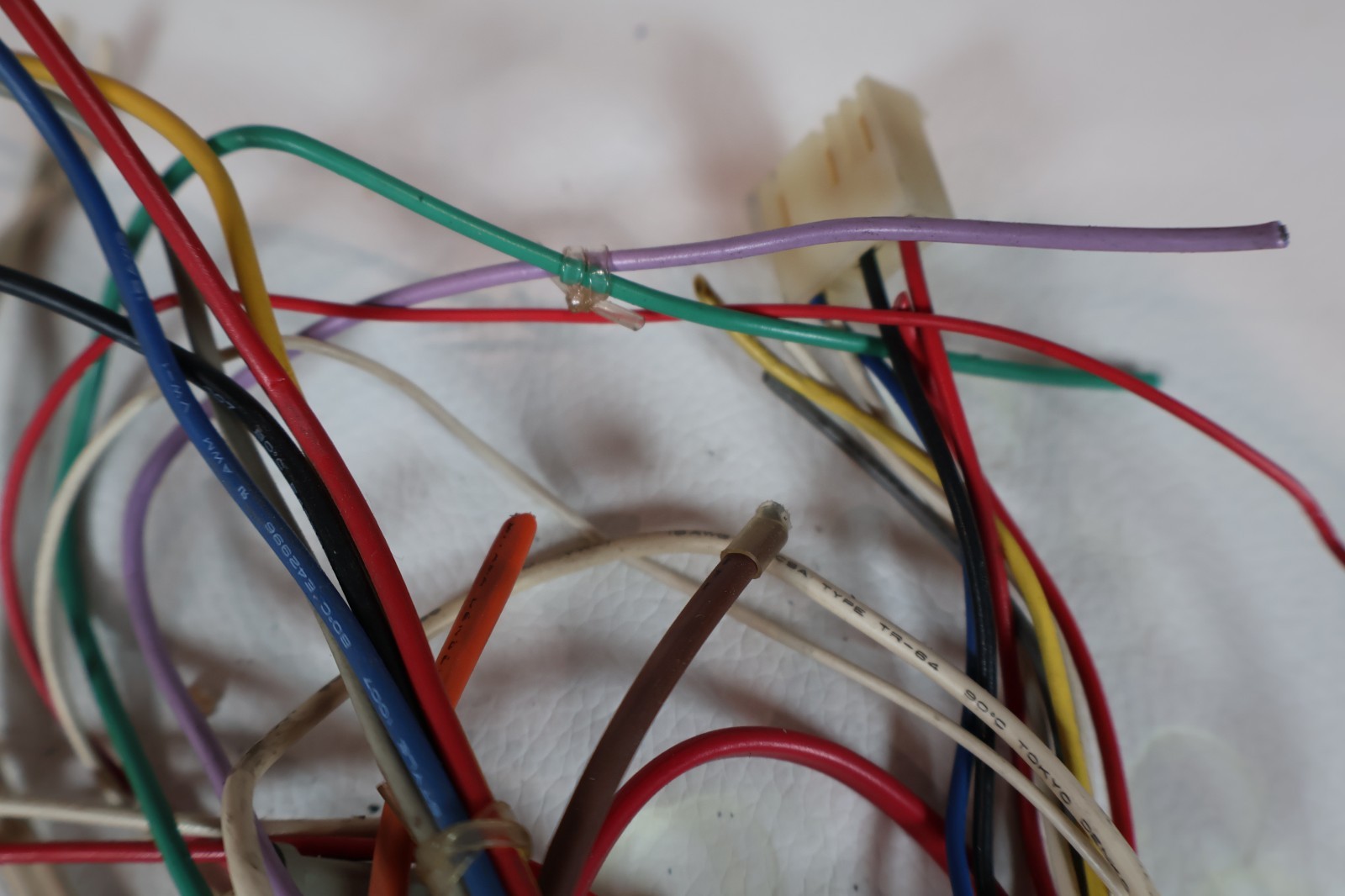 Original Sansui AU-717 Wire and Connectors