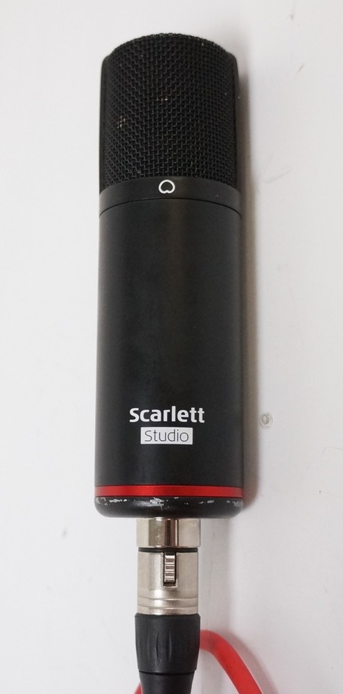 Focusrite Scarlett 2i2 Studio 3rd Gen Audio Interface w/ Mic & Cables