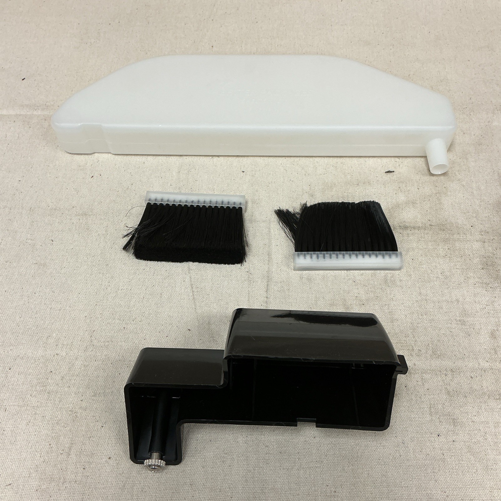 BETTER PACK BP333Plus Tape Dispensing Machine 3" Tape Wd 7 1/2" Tape Roll