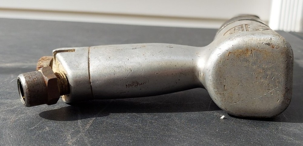 Mac Tools Pneumatic Air Chisel Air Hammer W/ 1 Bit