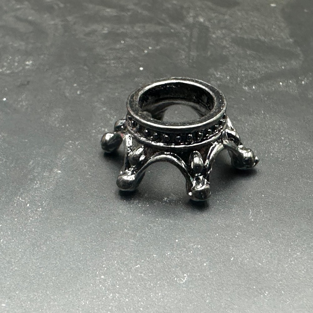 Metal crystal small ball base